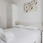 Cosy And Chic -1bd-4p- Auteuil
